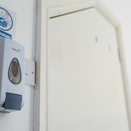 Host Liverpool - Rooms In A Spacious Coliving And Coworking Home With Garden, And Parking Close To Centre المظهر الخارجي الصورة